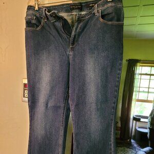 Susan Graver cropped jeans with fringe leg bottom